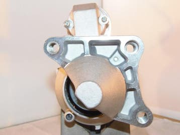 Startmotor 0,85kW Renault Dacia benzine nieuw, Verzenden, Nieuw