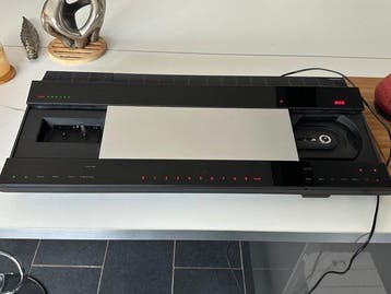 Bang & Olufsen - Beocenter 9300 Cassetterecorder-speler, Nieuw