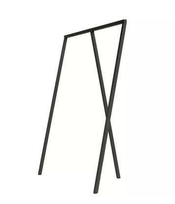 1x Hay Loop Stand Wardrobe Zwart Nieuw, Huis en Inrichting, Woonaccessoires | Kapstokken, Nieuw, Metaal, Staande kapstok, 100 tot 150 cm