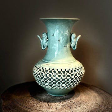 Vaas - Porselein - Zuid-Korea -  Yoo Chang-gon -, Antiek en Kunst