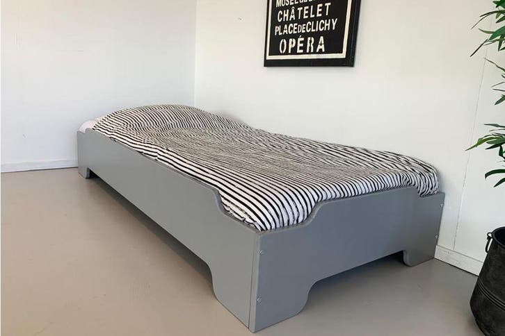 Rockwood® Montessori Vloerbed Solo Grijs 1 bed, Kinderen en Baby's, Kinderkamer | Bedden, Nieuw, Ophalen of Verzenden
