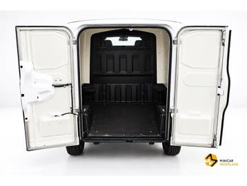 Aixam D-Truck Van 2023 9675km elektr. ramen 1 jaar garantie, Zo goed als nieuw