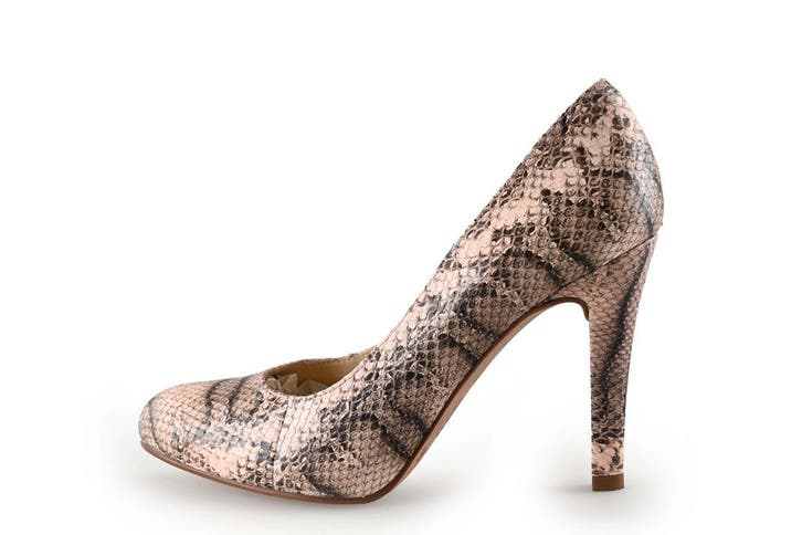 Unisa Pumps in maat 38½ Roze, Kleding | Dames, Schoenen, Overige kleuren, Zo goed als nieuw, Pumps, Verzenden