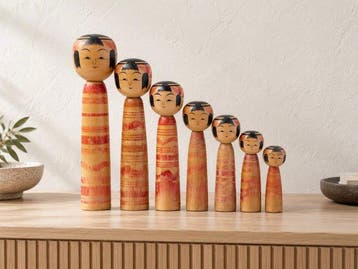 Watanabe sadami  - Pop Set of 7 Tsuchiyu Kokeshi Dolls –, Antiek en Kunst