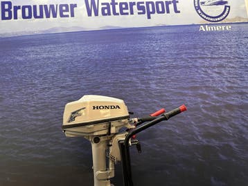 Honda 5 pk buitenboordmotor, Minder dan 5 pk, Viertaktmotor, Ophalen of Verzenden, Zo goed als nieuw