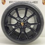 Porsche Taycan ORIGINELE 21 RS Spyder Uni zwart met banden, Ophalen, Gebruikt, Banden en Velgen, 21 inch