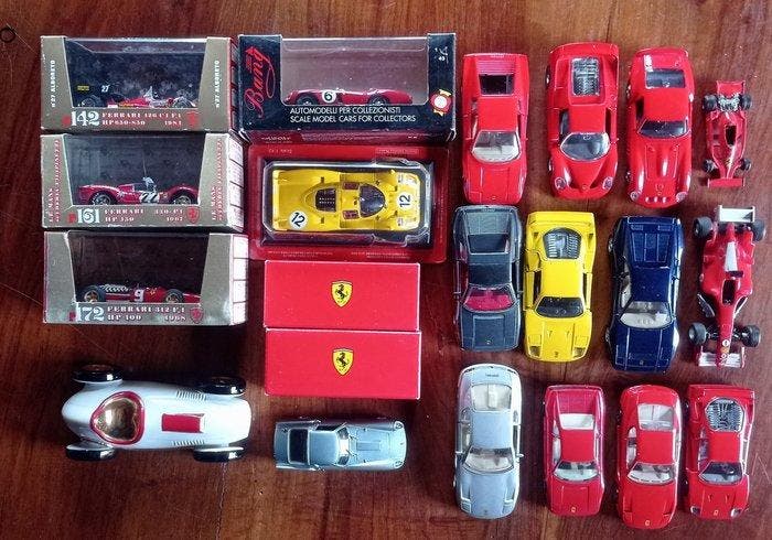 altro 1:43 - Modelauto (21) - Ferrari assortite, Hobby en Vrije tijd, Modelauto's | 1:5 tot 1:12