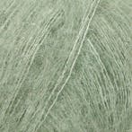 DROPS Kid-Silk Uni Colour - 34 saliegroen - Mohair Garen, Ophalen of Verzenden, Nieuw