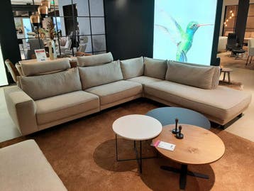 Southgate hoekbank + hocker **SHOWROOMMODEL**, Nieuw, Stof