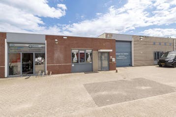Bedrijfsruimte, Loods te huur Tiel Faradaystraat 14, Huur, Bedrijfsruimte