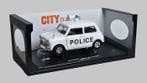 Motormax 1:18 - Modelauto - Morris Mini Cooper Police, Nieuw