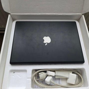 Apple MacBook 13 Black (A1181) – Iconic BlackBook -, Nieuw