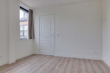 Appartement Hooft Graaflandstraat in Utrecht, Utrecht-stad, Via bemiddelaar, Appartement, Utrecht