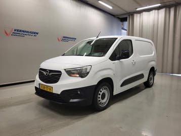Opel Combo 1.5D 130pk L2/H1 Automaat Euro 6!, Automaat, Gebruikt, Euro 6, Trekhaak