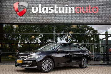 Zakelijke Lease |  Volkswagen Passat Variant 1.5 eTSI Elegan, Automaat, Gebruikt, Zwart, Overige brandstoffen