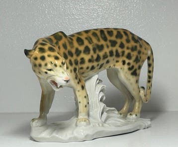 Karl Ens, Volkstedt - Beeldje - Large Leopard - Porselein