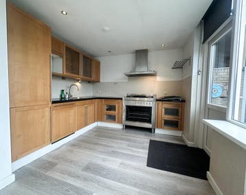 Te huur: Huis Ds. Martin Luther Kingweg in Purmerend, Noord-Holland, Purmerend