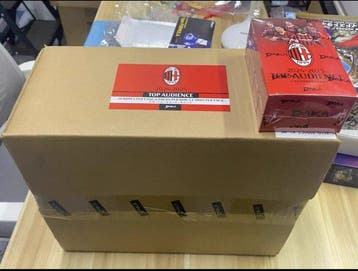 DAKA AC Milan Top Audience - 1 Case - Near Mint (NM), Nieuw