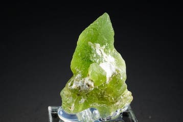 Grote OLIVINE - PERIDOTE kristalcombinatie - Nieuwe vondst -