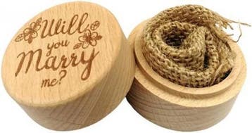 Houten ringendoosje met dekseltje en de tekst Will You Marry, Hobby en Vrije tijd, Verzenden, Nieuw, Versiering, Valentijn of Romantisch