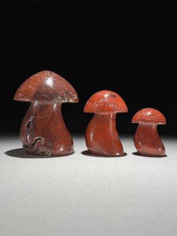 Geen minimumprijs - Prachtige set van 3 Rode Jaspis, Antiek en Kunst, Kunst | Designobjecten