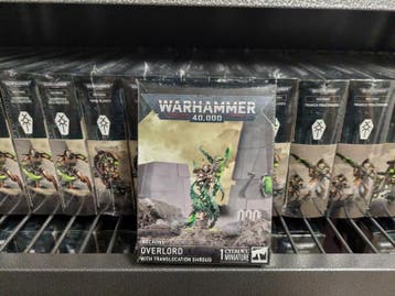Necrons Overlord with translocation shroud (Warhammer nieuw), Hobby en Vrije tijd, Wargaming, Ophalen of Verzenden, Nieuw