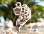 6 x Metalen bedel van een Koi-karper of een zeemeerminsti..., Hobby en Vrije tijd, Kralen en Sieraden maken, Ophalen of Verzenden