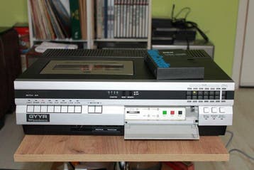 GYYR TLS-2001X VHS Videorecorder