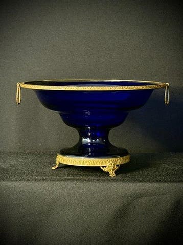 Tafelmiddenstuk - glas (kobaltblauw) - bronsplaat