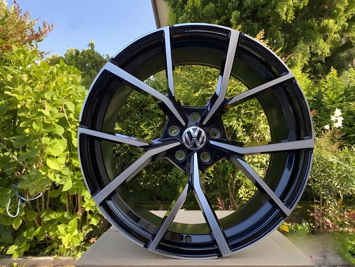 18 / 19 inch VW Estoril look velgen Golf 6/7/8 GTI GTE T-roc, Auto-onderdelen, Banden en Velgen, Velg(en), Nieuw, 12 maanden garantie