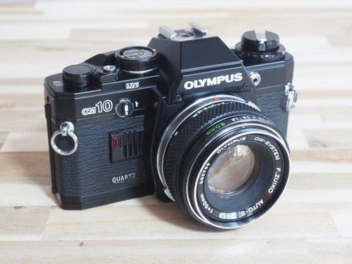 良品　OLYMPUS OM-10 Zuiko Auto-S 50mm F1.8 ≥ Olympus OM-10 + F.Zuiko Auto-S 1,8/50mm | Single lens reflex