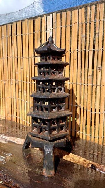 Japanse pagode - IJzer (gegoten) - Japan - 20e eeuw