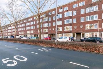 Te Huur 4 Kamer Appartement Pleinweg In Rotterdam, Huizen en Kamers, Rotterdam, Direct bij eigenaar, Appartement, Rotterdam