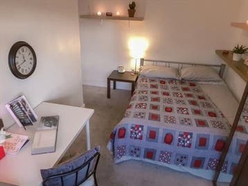 Te Huur Kamer Hendrik Zwaardecroonstraat In Den Haag, Huizen en Kamers, Kamers te huur, Minder dan 20 m², Delft