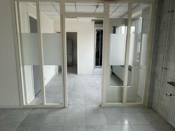 Te huur: Studio Hoge Larenseweg in Hilversum, Hilversum, Noord-Holland