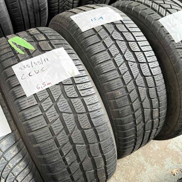 2 x Continental WinterContact 225-55-17 Winterbanden 6,5mm, Gebruikt, 17 inch, Band(en), Personenwagen