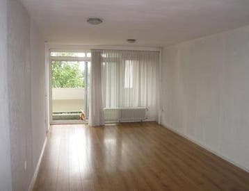 Te Huur 2 Kamer Appartement Jacques Urlusplantsoen In Leiden, Huizen en Kamers, Huizen te huur, Direct bij eigenaar, Leiden, Appartement