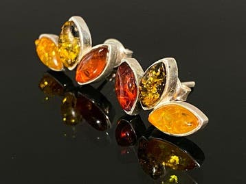 Gouden Bladeren – Vintage Baltisch Amber bladvormige