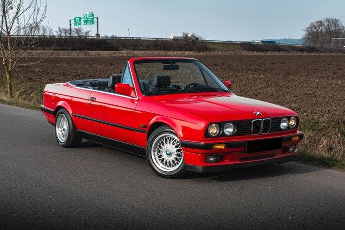 BMW - 320i Cabriolet - 1991, Auto's, Oldtimers