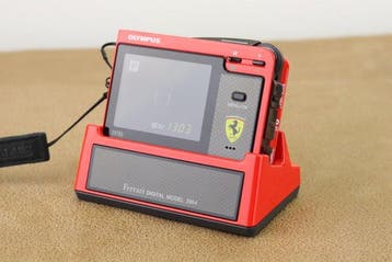 Olympus Ferrari Digital Model 2004, Limited Edition Digitale, Nieuw