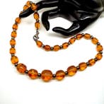 Art-deco natuurlijke hele steen Baltisch amber ketting -