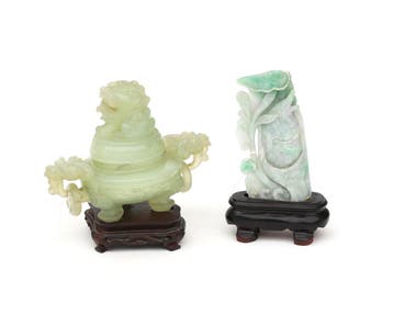 Twee jadeïete objecten, China, 20e eeuw