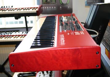 Nord Electro 6D 61, Ophalen of Verzenden, Zo goed als nieuw, Digitaal