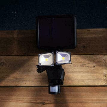 Solar LED breedstraler James II, Tuin en Terras, Buitenverlichting, Kunststof, Verzenden, Minder dan 50 watt, Overige typen