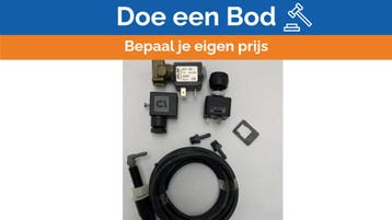 Bieden: Vetus 24V Marine Windscreen Wiper Spray Kit - HDS24A, Watersport en Boten, Ophalen of Verzenden, Nieuw, Motor en Techniek