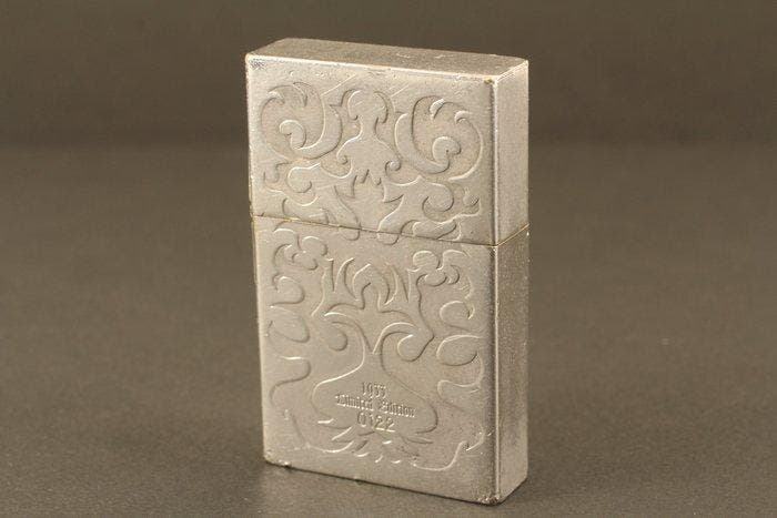 Zippo - 1933 Replica First Release Limited Edition Windproof, Verzamelen, Rookartikelen, Aanstekers en Luciferdoosjes