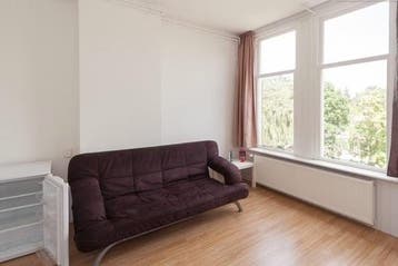 Kamer Honingerdijk in Rotterdam, Huizen en Kamers, Kamers te huur, 20 tot 35 m², Rotterdam