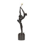 Beeldje, A golfer - 43 cm - Brons