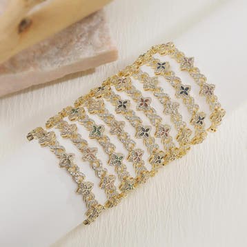 Luxe Gouden Armband met Klaver Hanger en Sprankelende Zirkon, Verzenden, Nieuw