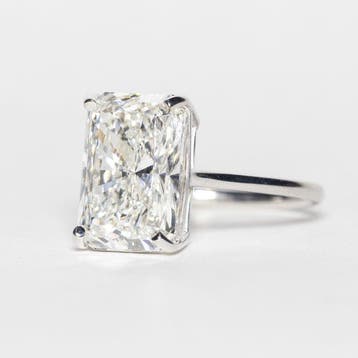 Verlovingsring - 18 karaat Witgoud - 5.01ct. tw. Diamant